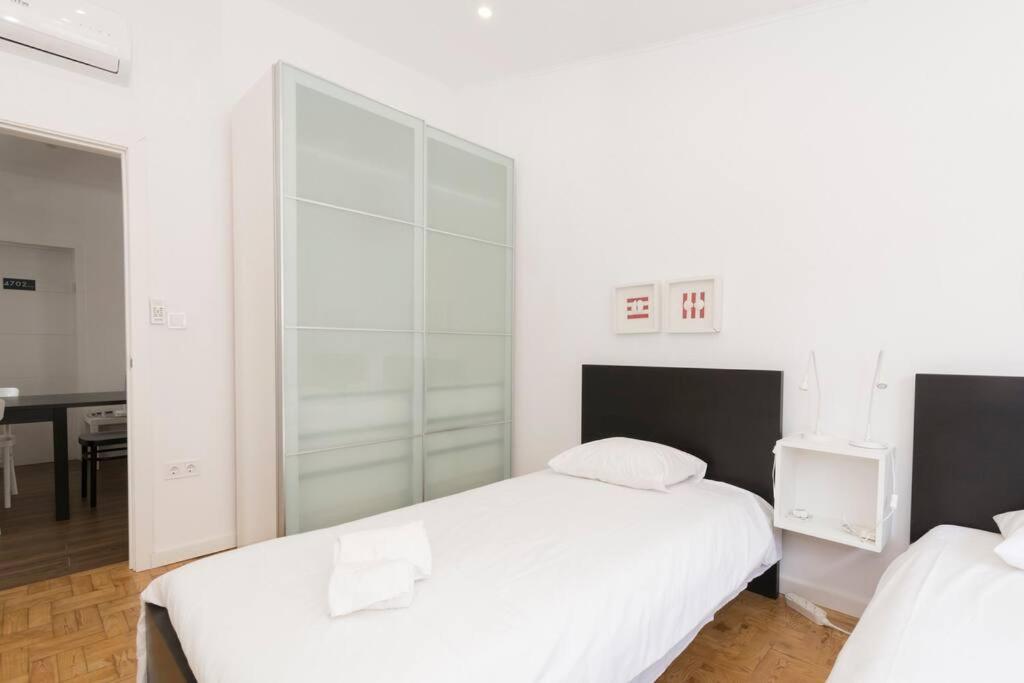 Apartment Near The Beach With Big Terrace セトゥーバル エクステリア 写真